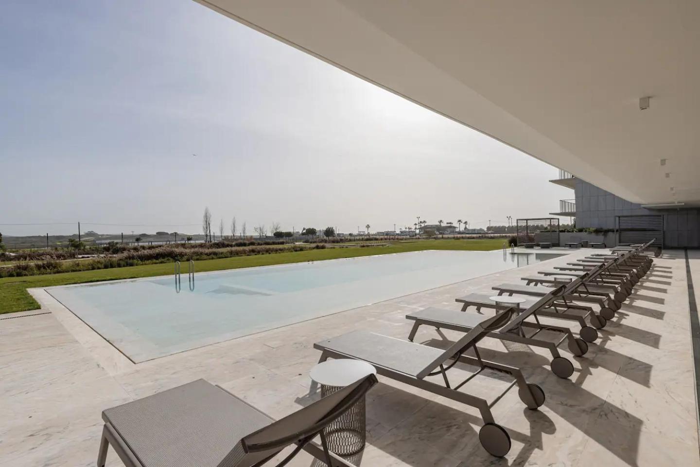 Bayline- Beachfront And Pool Armacao de Pera Exterior foto