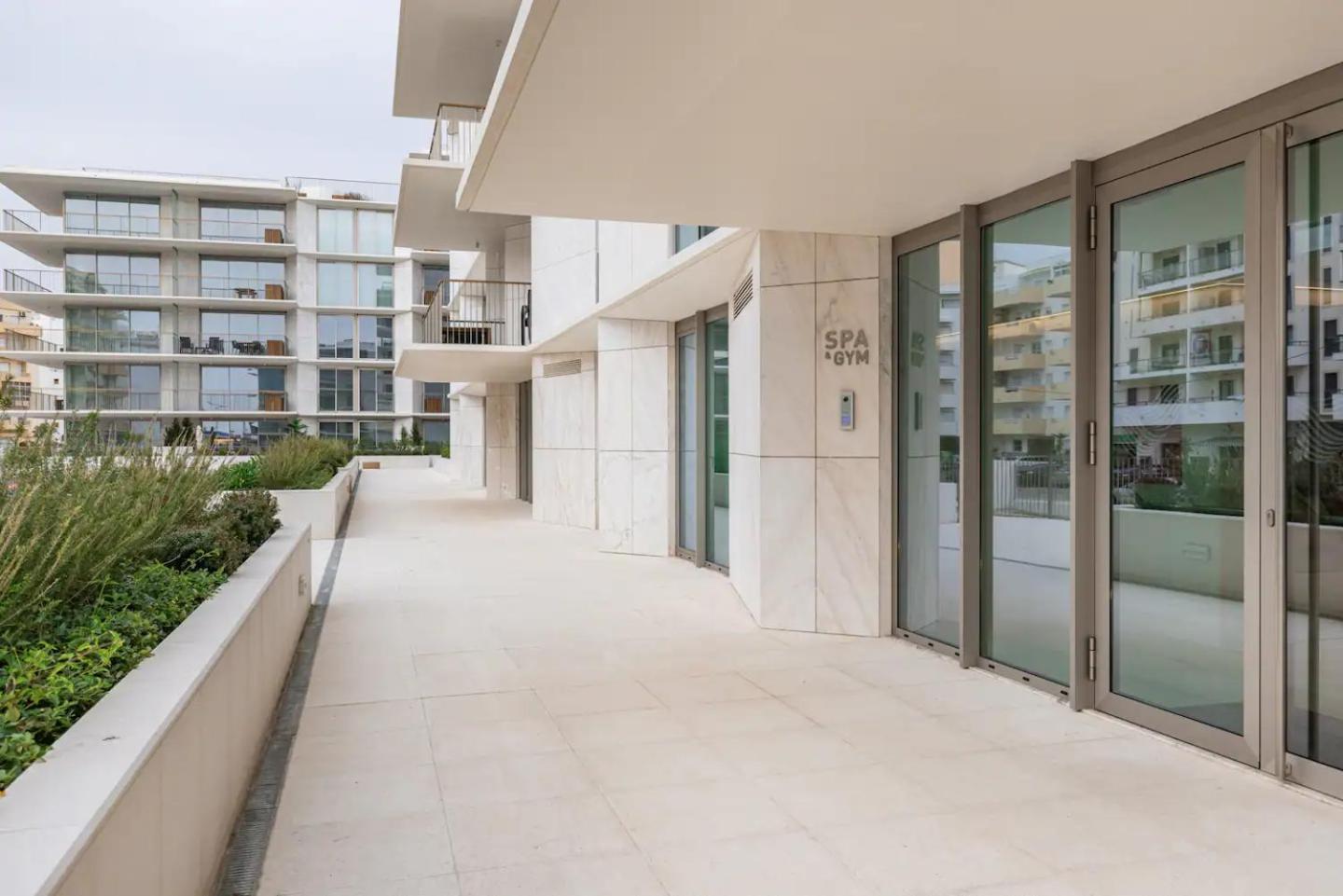 Bayline- Beachfront And Pool Armacao de Pera Exterior foto
